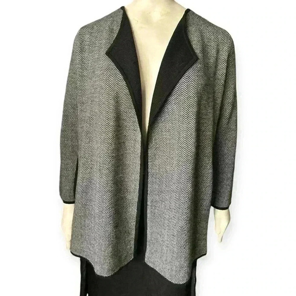 Talbots NWT Long Cardigan Merino Wool Black & White Chevron black trim Size 2Xp - Picture 12 of 12